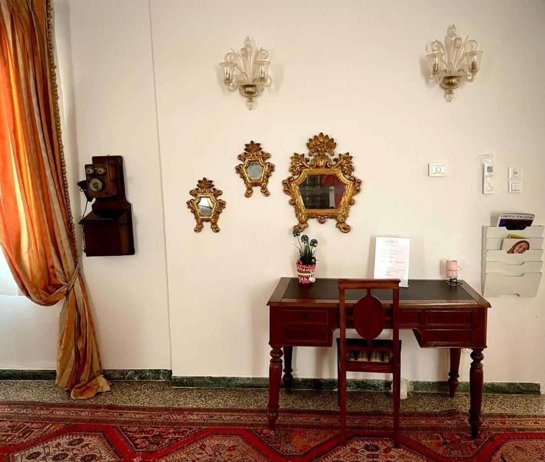 Ve-Nice Suite Misericordia C2607B Venecia Exterior foto